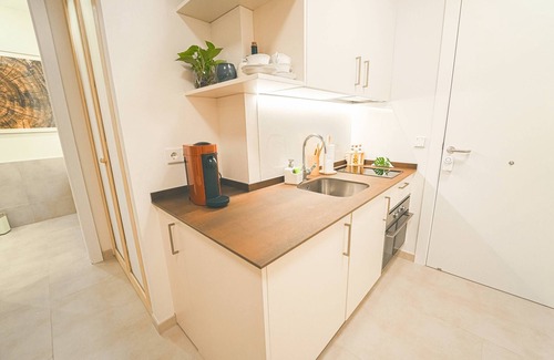 Embajadores Apartment | 4 Bears Studios