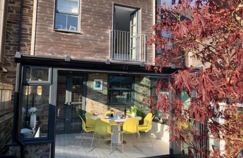 Charlestown House | 4 Bed in Charlestown 41199