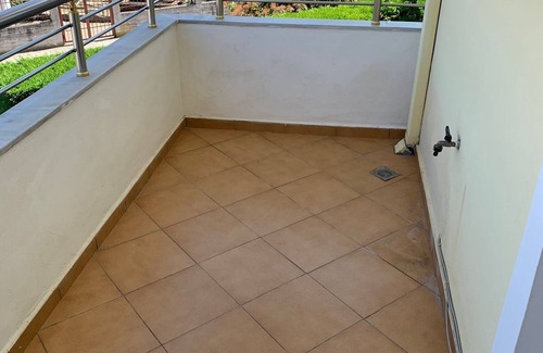 Fier Villa | 4 Bed Villa - Sleeps 9 - Pets - Garden - Parking