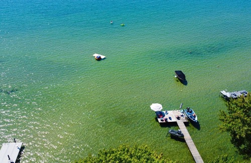 Ramara Cottage | 4 Bedroom, 7 Bed Cottage: Sand and Shallow Crystal Clear Water on Lake Simcoe