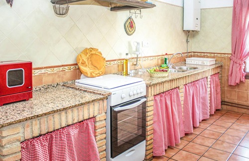 Villanueva del Rey House | 4 bedroom accommodation in Villanueva del Rey
