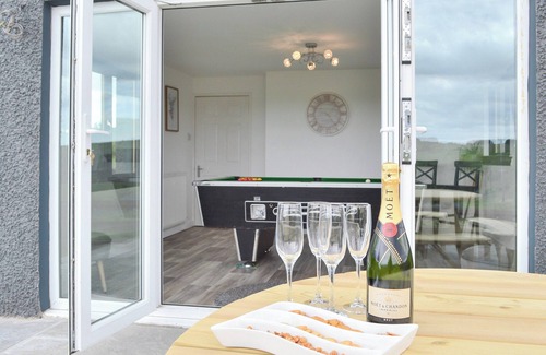 Newton Stewart Cottage | 4 bedroom accommodation in Glenluce, near Stranraer