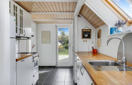 Glesborg House | 4 bedroom amazing home in Glesborg