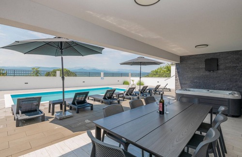 Imotski House | 4 bedroom amazing home in Imotski