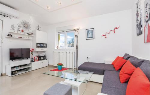Rukavac House | 4 Bedroom Beautiful Home In Rukavac