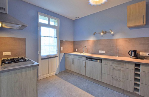 Lithaire House | 4 bedroom cozy home in Montsenelle