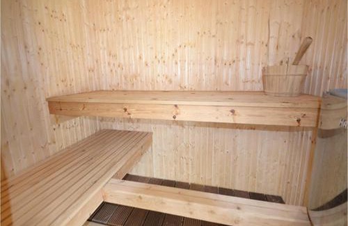 Haurvig House | 4 Bedroom Cozy Home In Hvide Sande