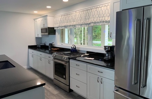 Corea House | 4-Bedroom Family-Friendly Pet-Friendly Oceanfront Home in Downeast Maine