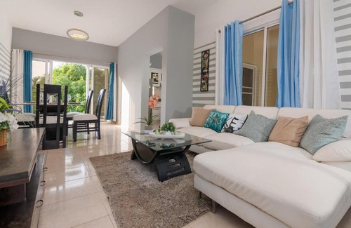El Batey Apartment | 4 bedroom House carretara haciendo el choco