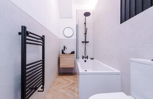 Eccles House | 4 Bedroom House Eccles