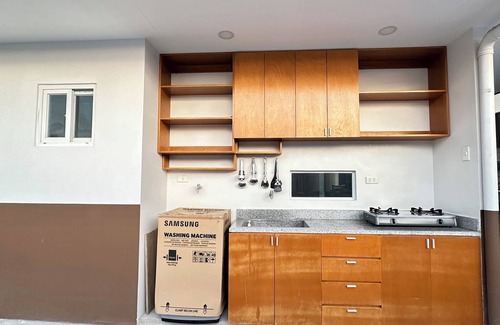 Bacolor House | 4-bedroom house in enchanting San Fernando with WiFi, AC