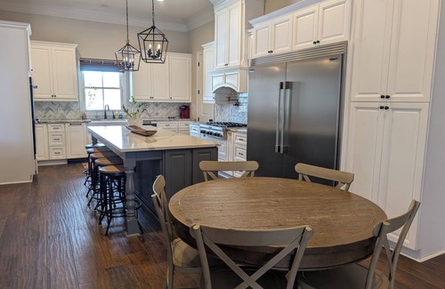 Denham Springs House | 4-bedroom house in peaceful Greystone Golf and Country Club