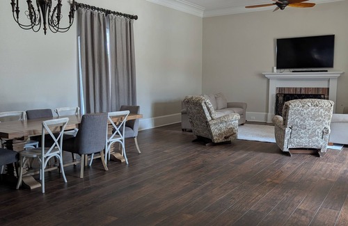 Denham Springs House | 4-bedroom house in peaceful Greystone Golf and Country Club