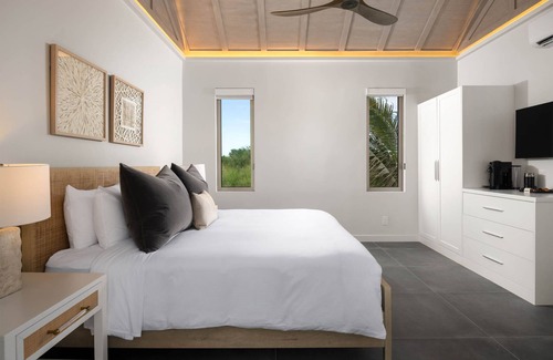Big Ambergris Cay Resort | 4 BR All-Inclusive Villa @ Ambergris Cay: Dream Away
