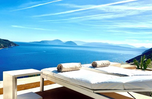 Vassiliki Villa | 4*Get a 10%-25% discount,LESS THAN NORMAL! Independent Villa With Private Pool.