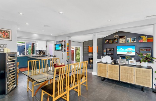 Sunset Cliffs House | 4 Houses In From The Ocean