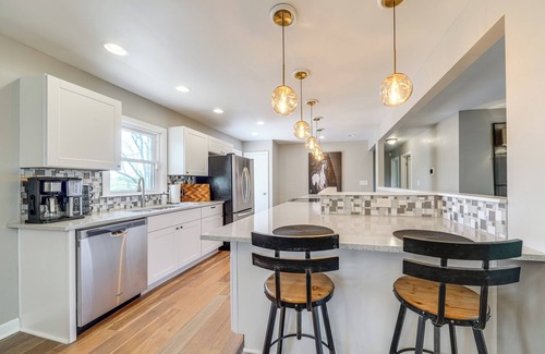 Bridgeport House | 4 Mi to Churchill Downs: Updated Retreat w/Deck!