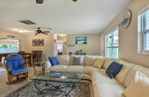 South Bradenton House | 4 Mi to Dtwn Home with Pool and BBQ in Bradenton