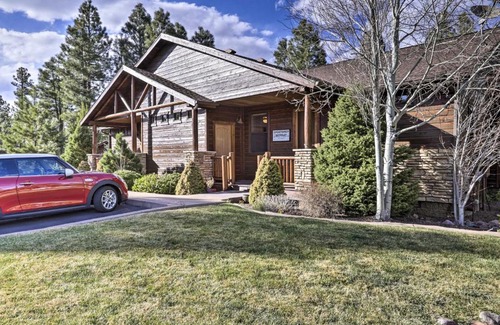 Torreon House | 4 Mi to Fool Hollow Lake Cabin with Tranquil Deck