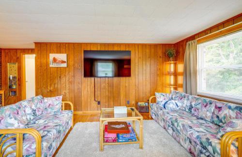 Sophia House | 4 Mi to Off-Road Park Beckley Area Townhome