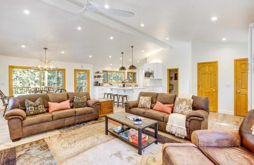 Tahoe Village House | 4 Mi to Slopes Family-Friendly Stateline Home!