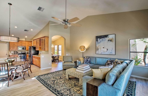 Paradise Park Vista Cottage | 4 Mi to TPC Scottsdale: Family Home w/Hot Tub!