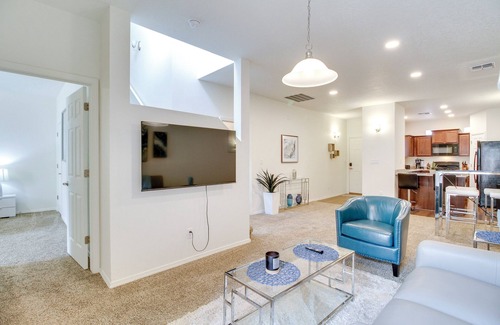 North Valley House | 4 Mi to UNM: Convenient Albuquerque Townhome!