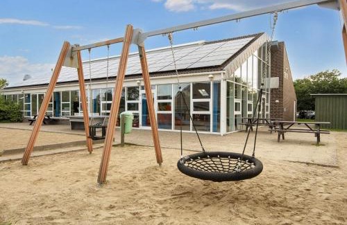 Bork Havn House | 4 person holiday home on a holiday park in Hemmet