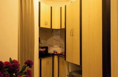 5th Block Hotel | 4 Seasons Suites