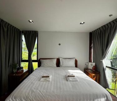 Tawau Cabin | 4 Simple Minimalistic Rooms at Sunset Lodge - Eco Valley Retreat 豐之谷