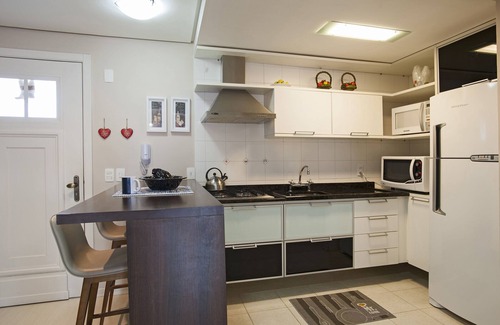 Gramado City Centre Apartment | 4 SUITES, IN BORGES MEDEIROS, TWO BLOCKS FROM RUA COBERTA!