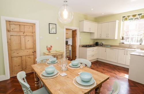 Shipston on Stour Cottage | 4 The Old Council House
