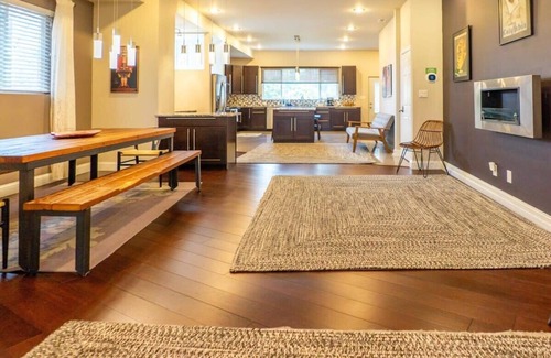 Central West End House | 4-Unit Building | Sleeping for 34/ABODEbucks