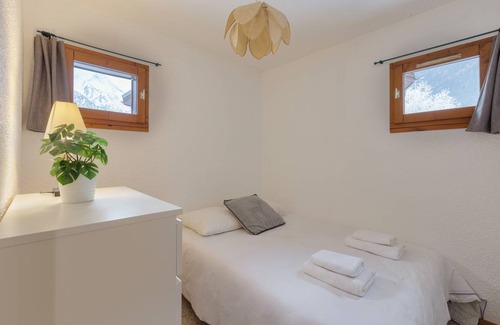 Chamonix City Centre Apartment | 40 m² Apartment ∙ 2 bedrooms ∙ 4 guests