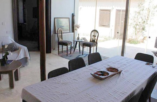 Politiko Villa | 400 m² Villa ∙ 5 bedrooms ∙ 10 guests