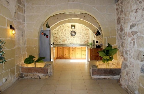 Ggantija Other | 400 year old converted farmhouse with private pool