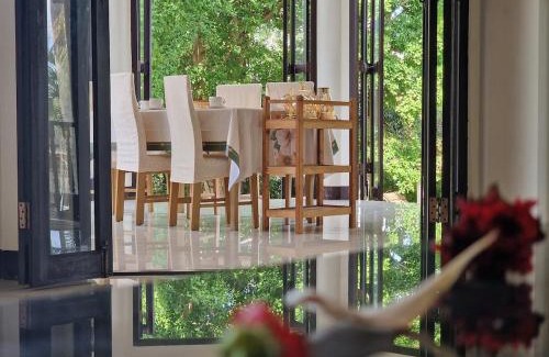 Mae Jo Villa | 400m2 - Hearth - Mountain View - Grove - AC - 24 7 check in