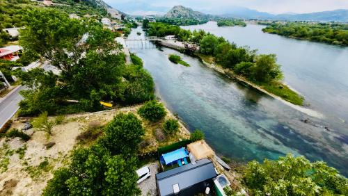 Shkoder Apartment | 446 Tiny House Zues