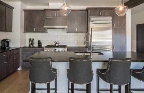 Big Sky House | 45 North Condo 235A