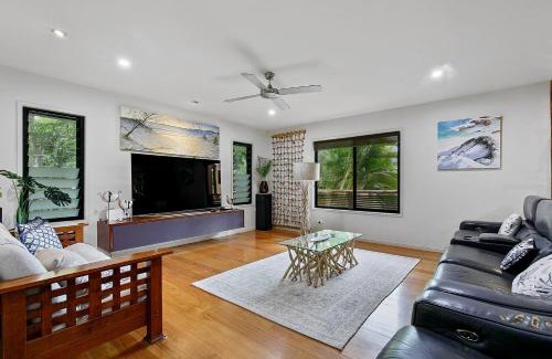 Point Lookout House | 48a Booran Street