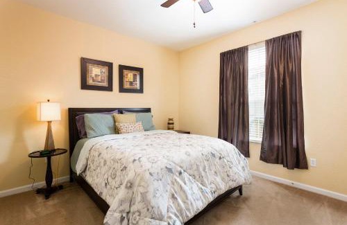 Florida Central Atlantic Coast House | 4Br 2Bath Condo Balcony 5min Conv Center 2020ft