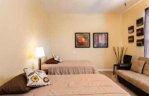 Florida Central Atlantic Coast House | 4Br 2Bath Condo Balcony 5min Conv Center 2020ft