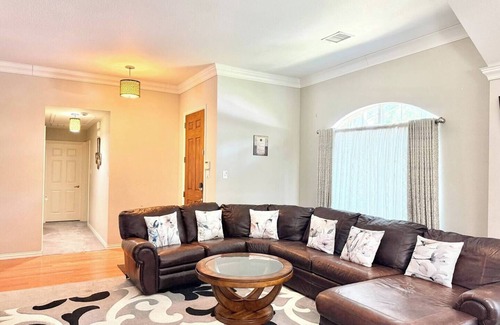 Rowlett House | 4BR Gem Space, Comfort & Fun-Agape House