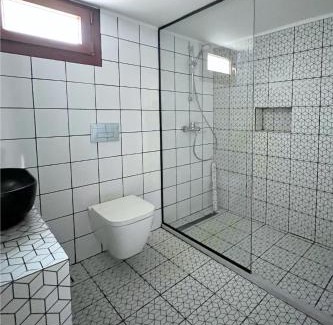 Limenas Chersonisou Apartment | 4BR Newly Renovated Retreat Tranquil Coastal Haven