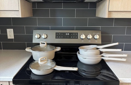 Waukon House | 4BR Retreat in Waukon Group Friendly