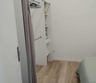 Roubaix Apartment | 4pers Wifi Netflix Prox Lille-métro-tram