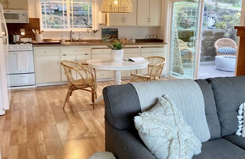 San Geronimo Apartment | 🌿5.0 Rating🌿 Sunny, spacious cozy retreat + firepit. World-class trails!