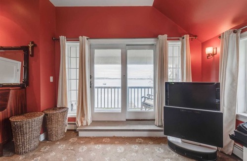 Centre Island House | 5 Bdrm BEACHFRONT 30% off >7days nQuiet Safe Centre Island Sunsets