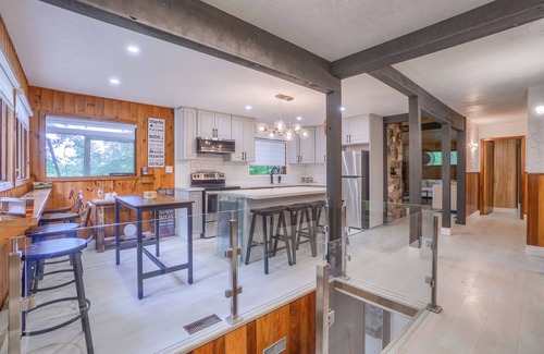 Coboconk Cottage | 5 Bedroom Kawartha Lakes Cottage