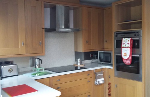 Exmouth House | 5 bedroom seaside home sleeps 10